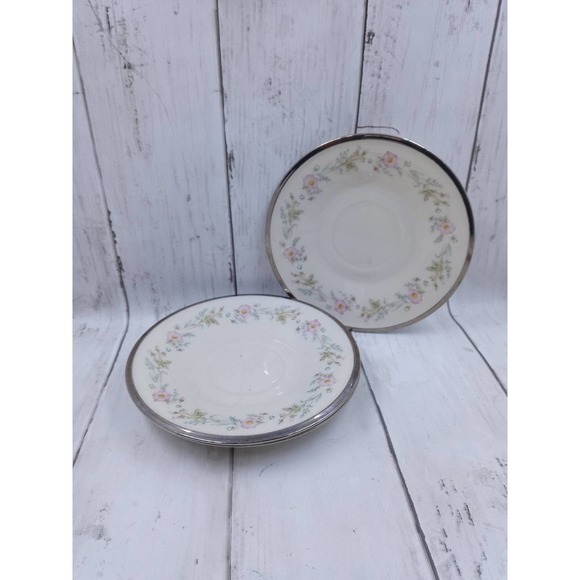 Vintage Lenox Fliration Saucer Dimension Pastel Floral w/ Platinum Trim - Picture 1 of 4